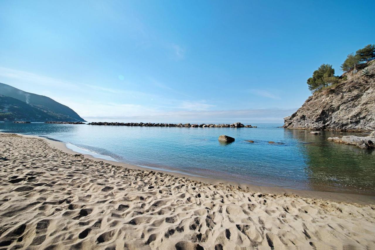 Вілла Moneglia Monte Екстер'єр фото